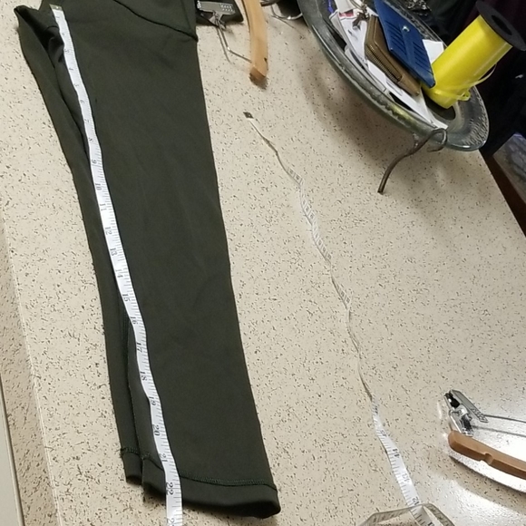 Lululemon Women's leggings Size 4 - Picture 8 of 8